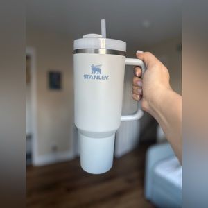 Stanley 40oz Tumbler NWOT